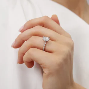 ALLURE Oval Lab Diamond Platinum Scatter Ring