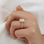 VIOLA Oval Lab Diamond 18k Yellow Gold Shoulder Set