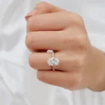 VIOLA Oval Lab Diamond 18k Yellow Gold Shoulder Set